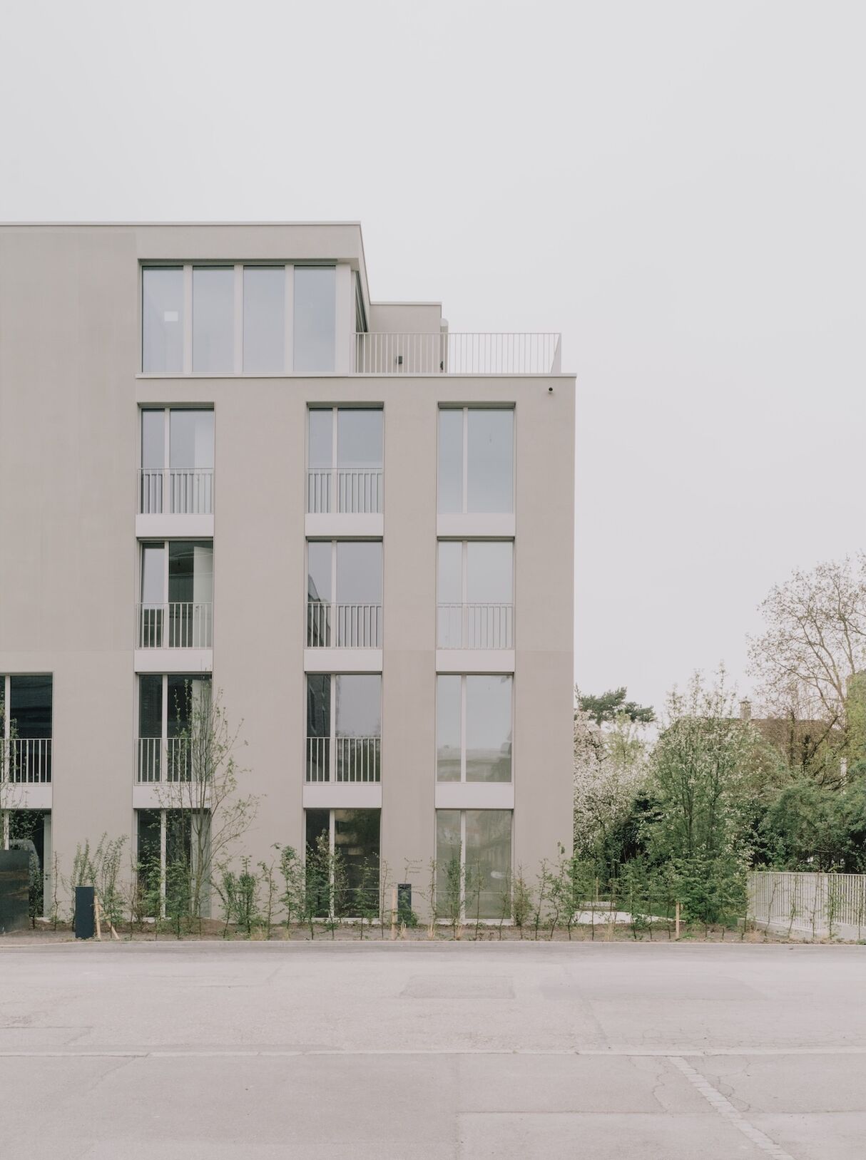 INIZIA Focus 240408 03